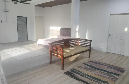 Kampung Bukit Tok Beng House | Lala Homestay 1