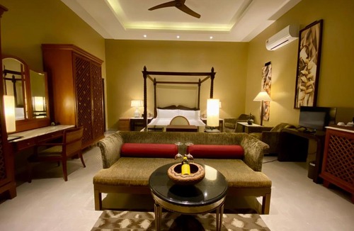 Lubok Buaya Resort | Landmark Cenang