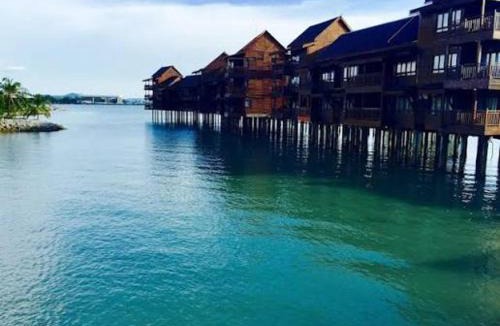 Padang Matsirat House | Langkawi Lagoon Floating Resort 02
