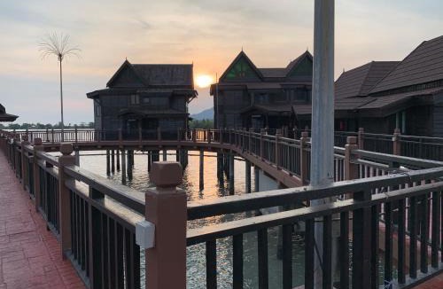 Padang Matsirat Resort | Langkawi Lagoon Resort Water Chalet