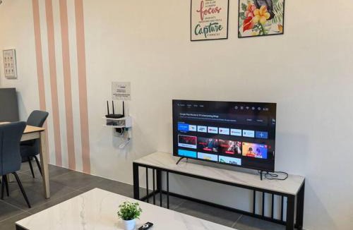 Kampung Pokok Asam Apartment | Langkawi Simfoni Cassia Suite 05