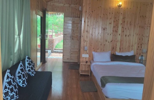 Naina Range Hotel | LaSerene The Cottage