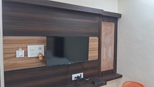 Varanasi Hotel | Laxman Guest House varanasi