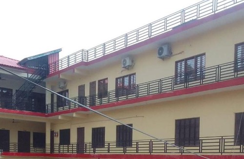 Dera Gopipur House | Laxmi Narayan Home stay