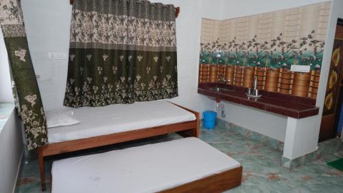 Krishnanagar House | Laxmi Nrsimha Nivas Guest House