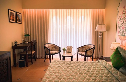 Vadodara Hotel | Laxminarayan Palace Hotel, Vadodara by Royal Orchid Hotels
