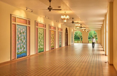 Vadodara Hotel | Laxminarayan Palace Hotel, Vadodara by Royal Orchid Hotels