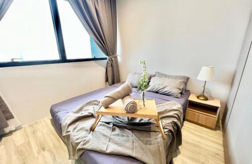 Tropicana Apartment | LC 1-10Pax 3Room Cozy Home 4Qbed WiFi TV Tropicana