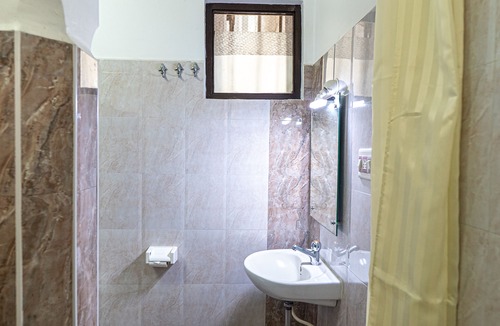 White Town Hotel | Le Chateau