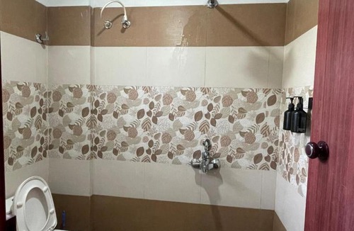 East Nada Apartment | Le Divine D6 Premium 1bhk Apartment 100 meters from Guruwayur temple