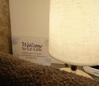 Ijok Apartment | Le-Gris, Homestay Puncak Alam Free WIFI & Netflix!