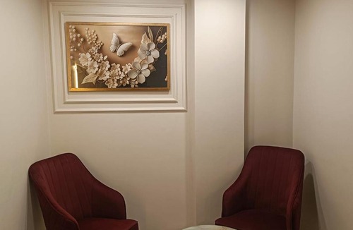 New Delhi Hotel | Leaf 9 Imperial, Subhash Nagar, Pacific Mall