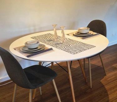 St Ives Apartment | Leafy Suburb Oasis with Comfort and Charm