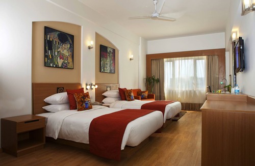 Banjara Hills Hotel | Lemon Tree Hotel Banjara Hills