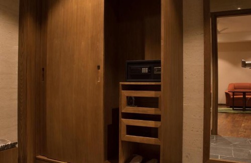 Siliguri Hotel | Lemon Tree Hotel Siliguri