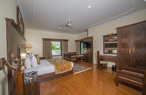 Srinagar Hotel | Lemon Tree Hotel Srinagar