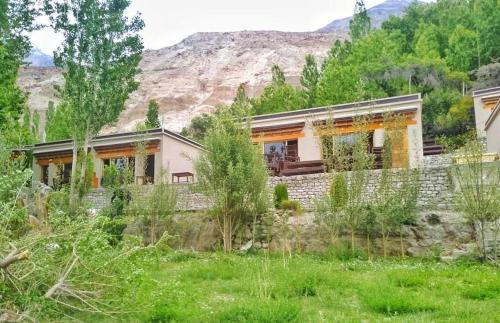 Leh Hotel | Lharje Resort