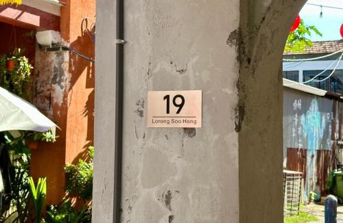Historic George Town Hotel | Li's Inn