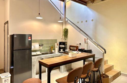 Historic George Town Hotel | Li's Inn