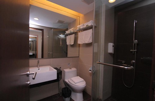 Likas Apartment | Likas Square - KK Apartment Suite