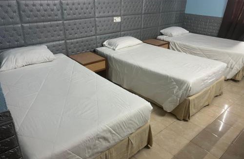 Kampung Gong Rengas Hotel | Lily Budget Hotel