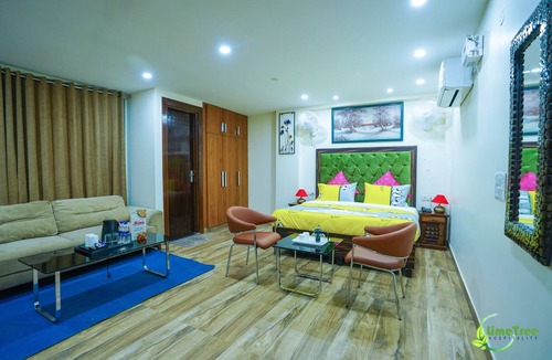 Sector 15 Hotel | Lime Tree Hotel Near 32nd Milestone