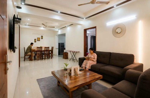 Gurugram Apartment | Lime Tree Luxurious 3BHK Serviced Apartment Near Medanta