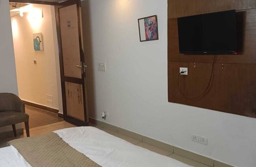 Hauz Khas Village Hotel | Local Stays