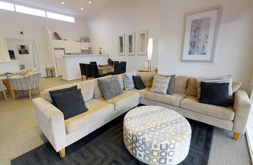 Perisher Valley Apartment | Lodge Apartment 20 - Luxury 3 bedroom with spectacular views!
