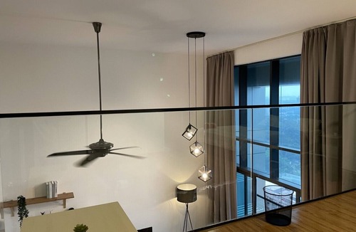 Petaling Jaya Apartment | 【Loft with Slow Rock Music】City View . Netflix