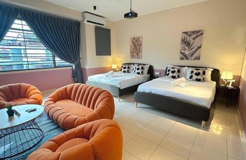 Taman Mount Austin House | Loveable Home 11 Pax Mount Austin JB