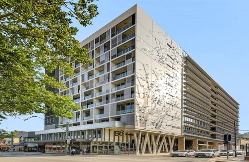 Chatswood CBD Apartment | lovely 2 beds service apt in heart of chatswood