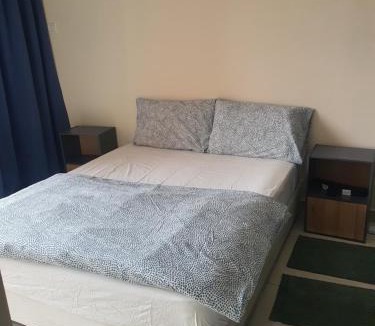 Bukit Jelutong Apartment | Lovely studio condo with balcony & pool @ Suria Jelutong