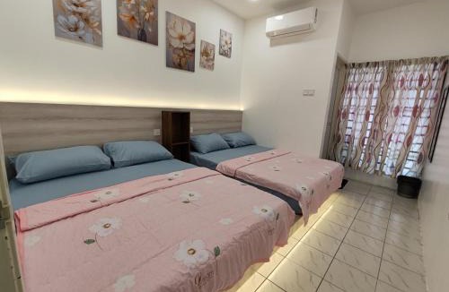 Kampung Kayu Ara House | Loveu homestay 126 S2