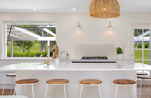 Gloucester House | LUJO HOUSE - Elegant & modern home - Retreat in Gloucester - Tranquil Rural Escape with Pool & Views
