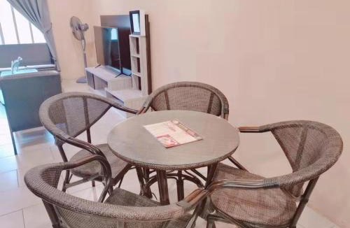 Semporna House | Luna Guesthouse 露娜旅馆