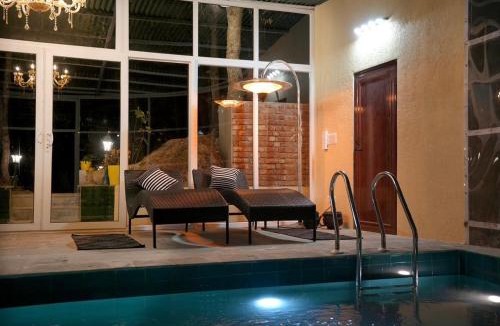 Turkaura Other | Lux Tent in Majkhali w Heated Pool Tarumarg C