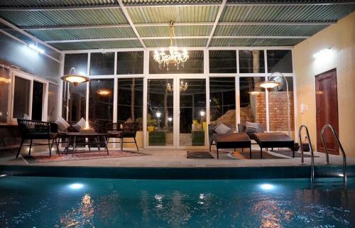 Turkaura Other | Lux Tent in Majkhali w Heated Pool Tarumarg C