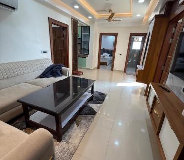 Indirapuram Apartment | Luxe 3BHK Retreat