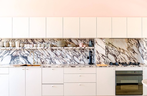 Newcastle House | Luxe historic mansion in heart of Newcastle - *Pay 2, Stay 3.