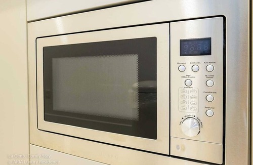 Golden Triangle Condo | Luxe Spacious 2BR Condo KLCC 600mbps Full Furnish by La Gente Sdn Bhd