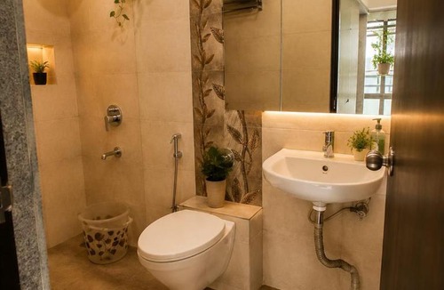 Aundh Apartment | LuxeBnb - The Olive Maple Room