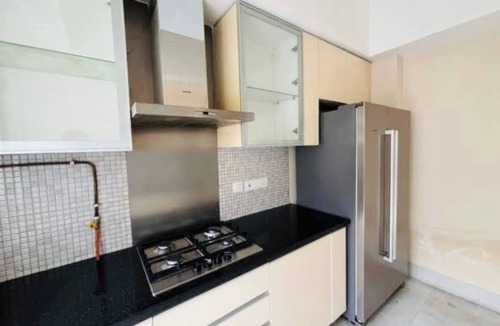 Gurugram Apartment | Luxurious 2-bedroom Apartment With Shared Pool in Gurugram