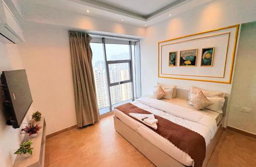 Noida Apartment | Luxurious house 1bhk with swimming pool