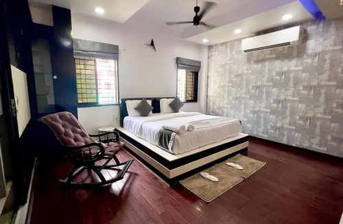 Indore Villa | Luxury 3BHK Villa, Vijaynagar Near Bombay Hospital