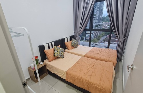 Kampung Pasir Condo | Luxury 5STAR Suite up to 6pax Mid Valley Sunway KL