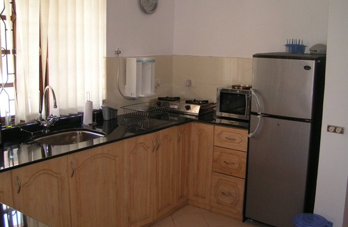 Varca House | Luxury Detached 2 Bedroom 2 Bathroom Poolside Beach Bungalow, 200 meters Beach