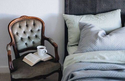 Primrose Valley Apartment | Luxury Stone Farmstay