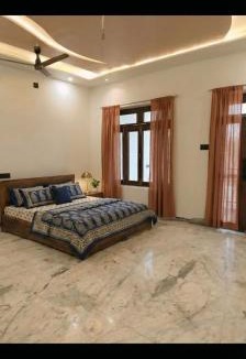 Jhusi House | Luxury Villa