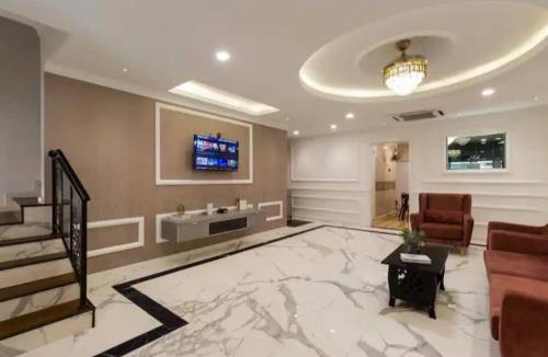 Bukit Gong House | Luxury Villa
